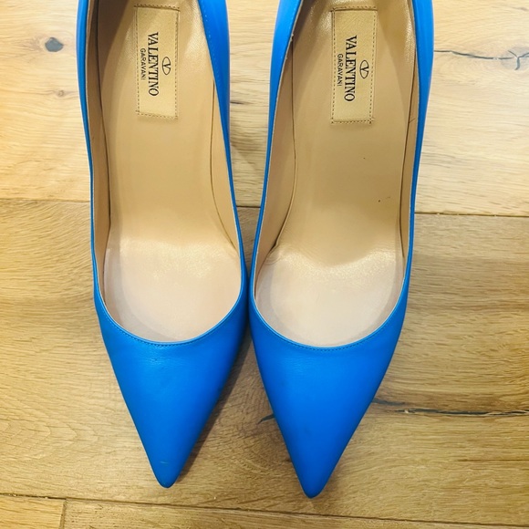 Valentino Garavani ONE stud 👠 heels - Picture 3 of 3